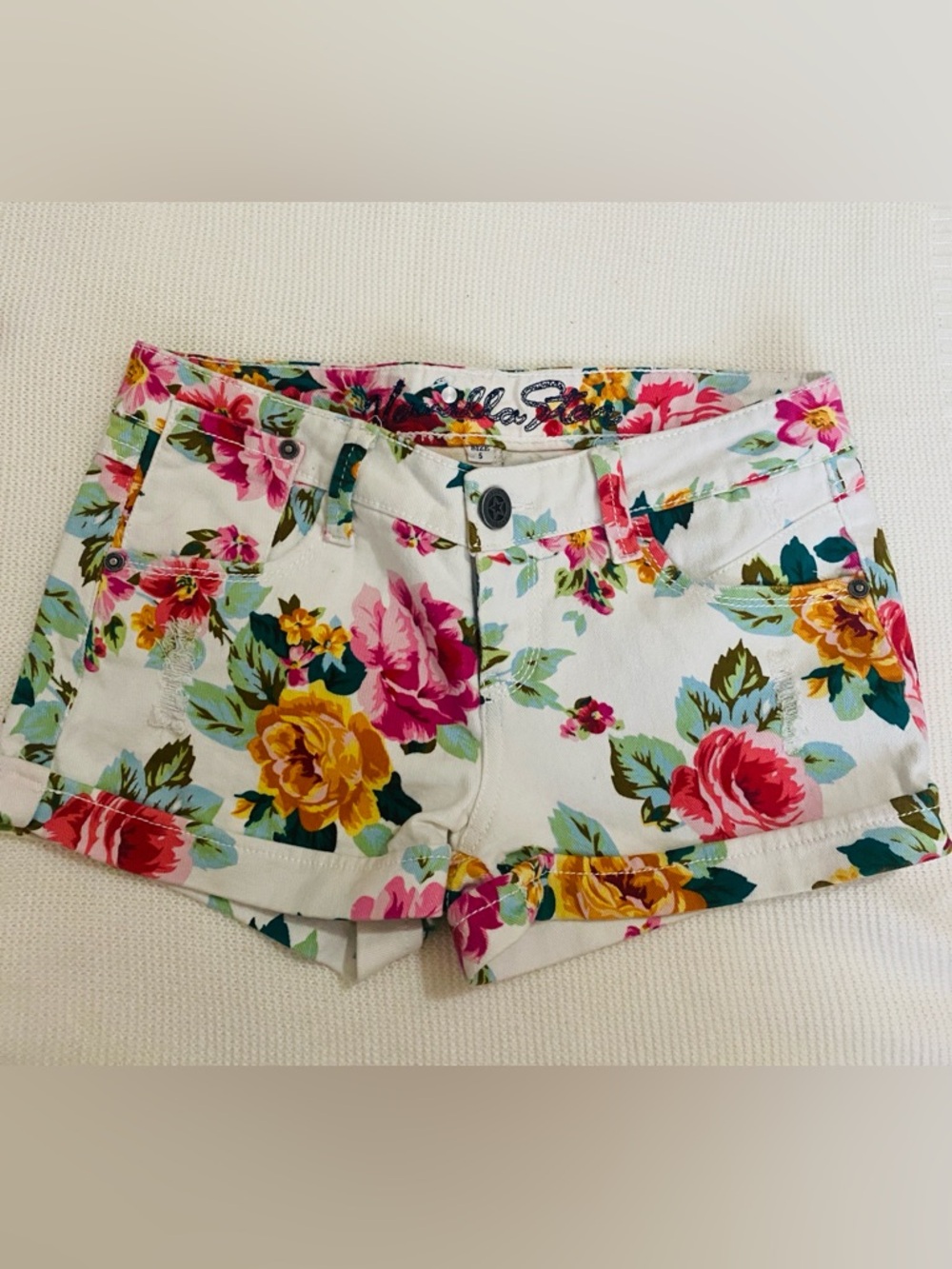 Vanilla Star Shorts